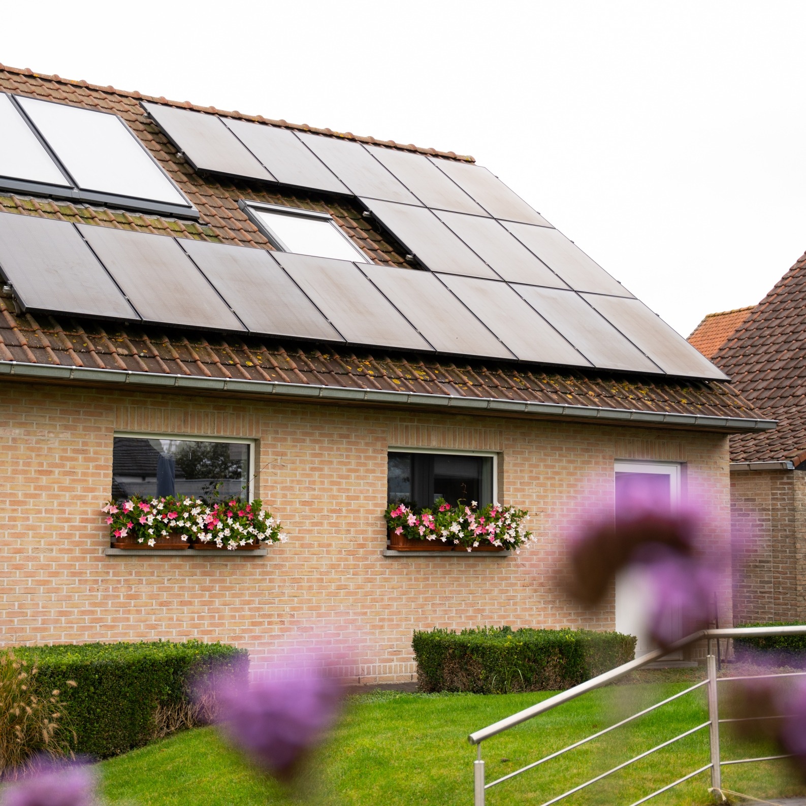 zonnepanelen hellend dak